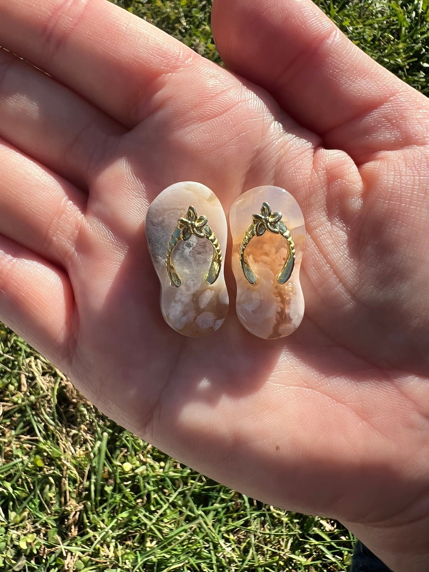 Adorable Flower Agate Sandals