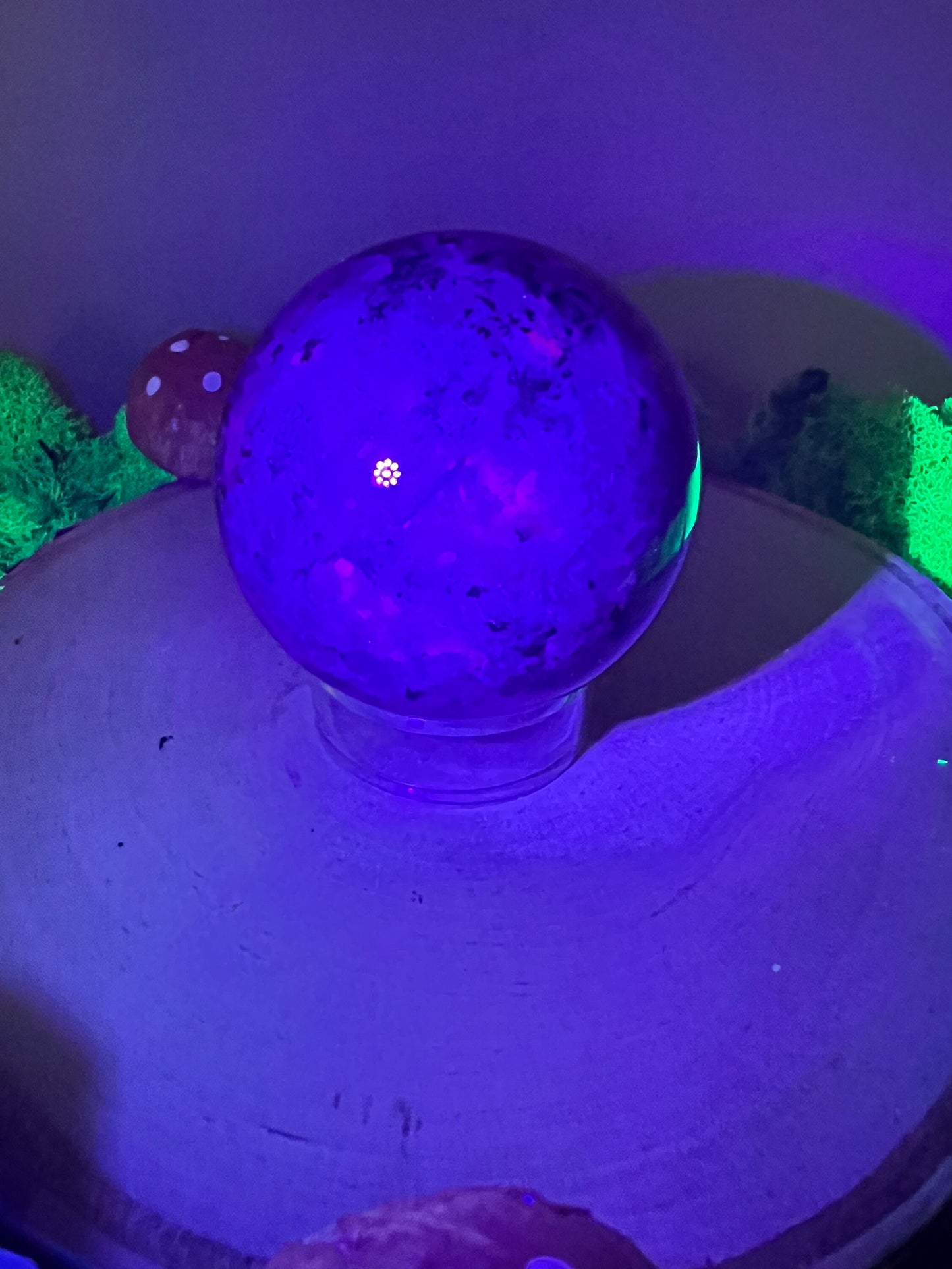 Beautiful Yooperlite Sphere UV Reactive