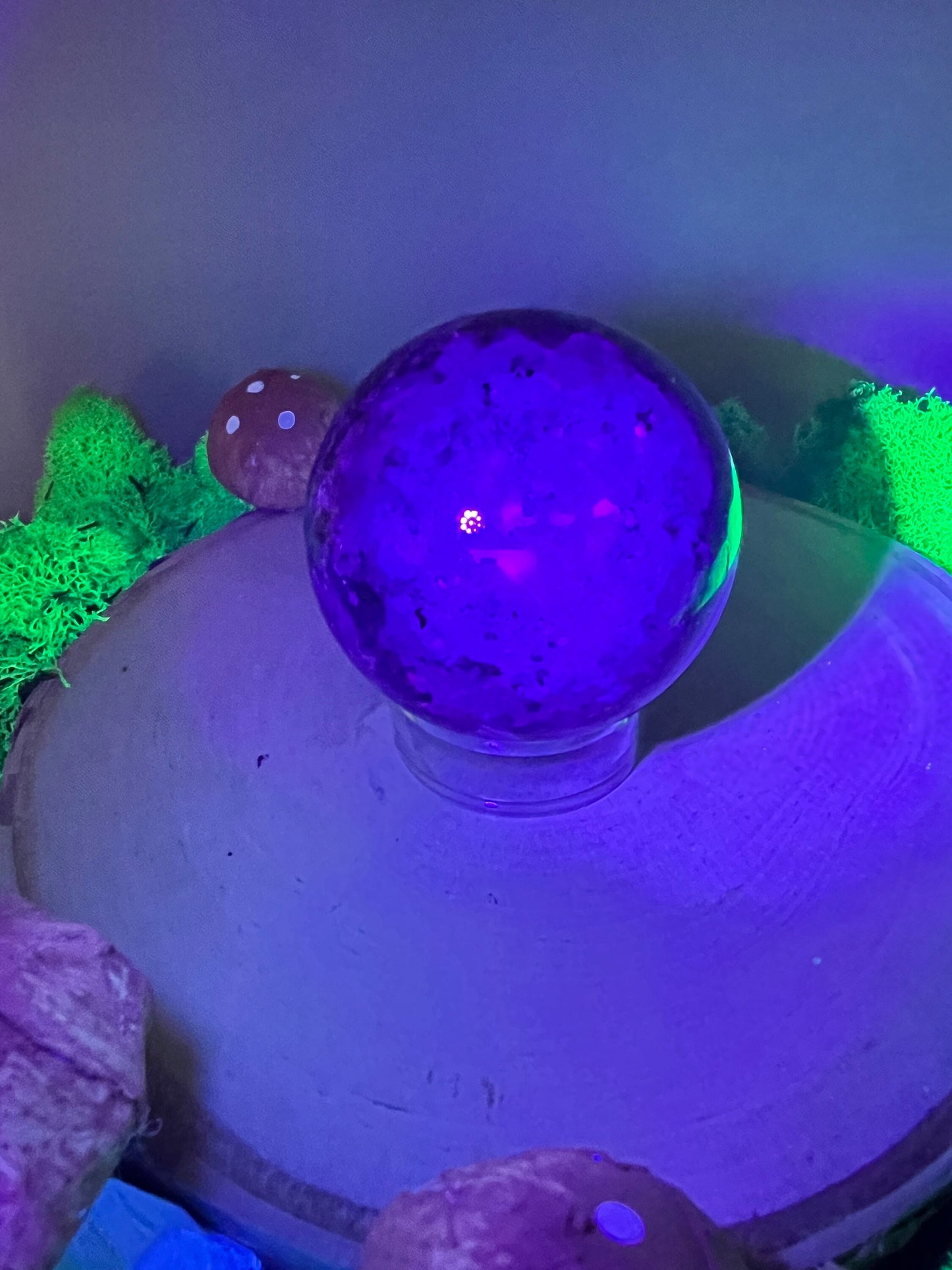 Beautiful Yooperlite Sphere UV Reactive